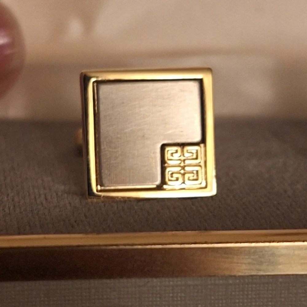 Givenchy Cufflinks And Tie Tack